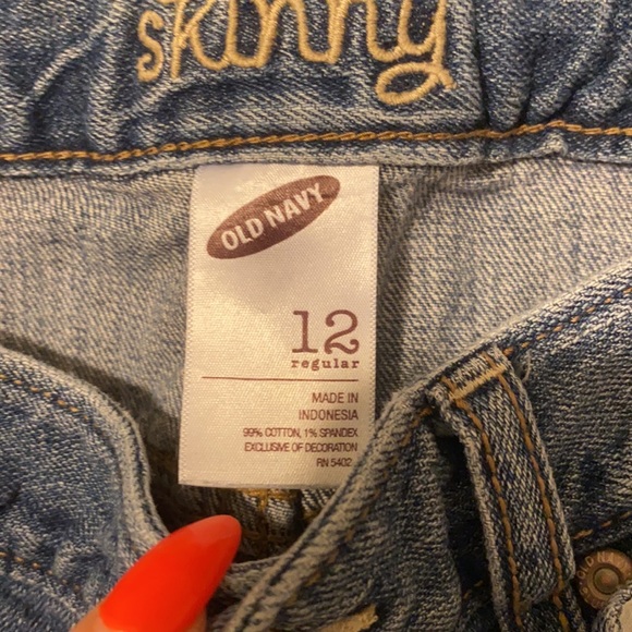 Jeans - Picture 2 of 3